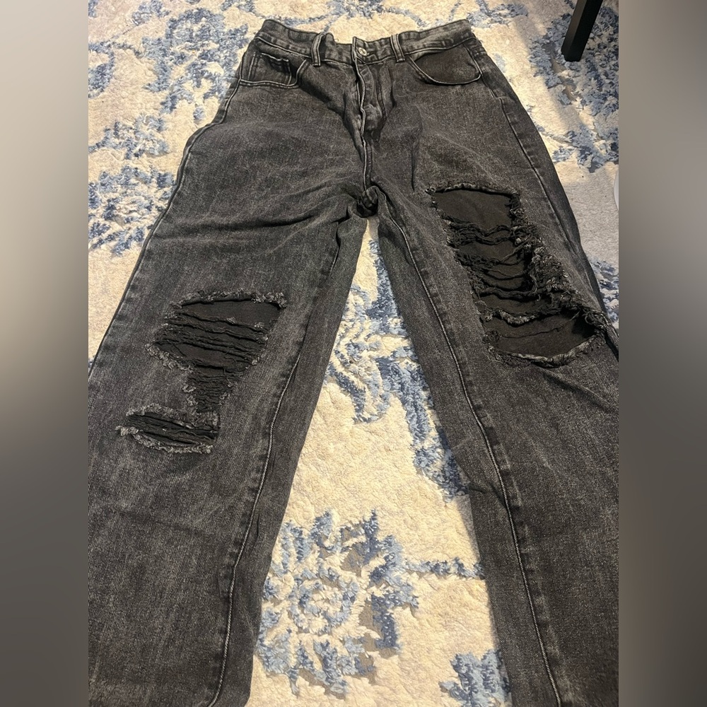 SHEIN Charcoal Distressed Boyfriend Jeans